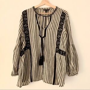 A Pea In The Pod Boho Pullover Tassel Striped Top S/P